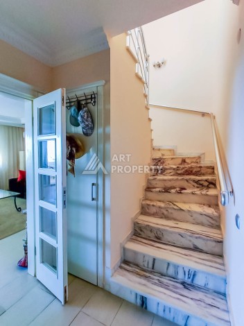 Вилла 2+1 в районе Тепе, 200 кв.м. Подходит под ВНЖ - Ракурс 17