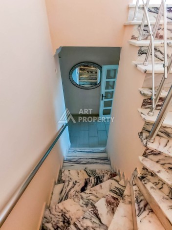 Вилла 2+1 в районе Тепе, 200 кв.м. Подходит под ВНЖ - Ракурс 21