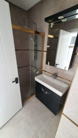 Двухкомнатная квартира в новом комплексе с полной инфраструктурой в центре Махмутлара, 65м2 - Ракурс 4