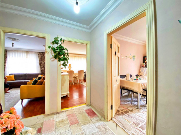 Трехкомнатная квартира с отдельной кухней в районе Оба, 130 м2 - Ракурс 10