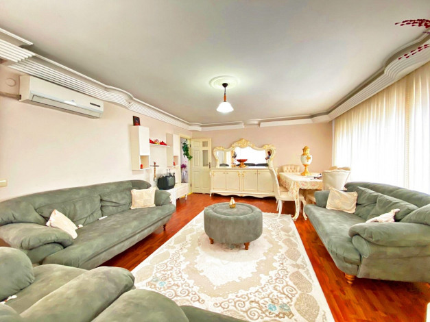 Трехкомнатная квартира с отдельной кухней в районе Оба, 130 м2 - Ракурс 14