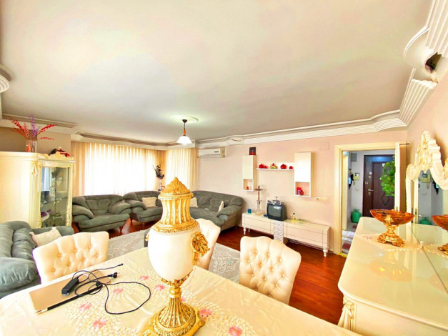 Трехкомнатная квартира с отдельной кухней в районе Оба, 130 м2 - Ракурс 20