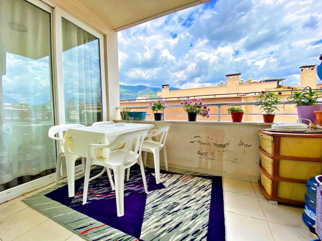 Трехкомнатная квартира с отдельной кухней в районе Оба, 130 м2 - Ракурс 22