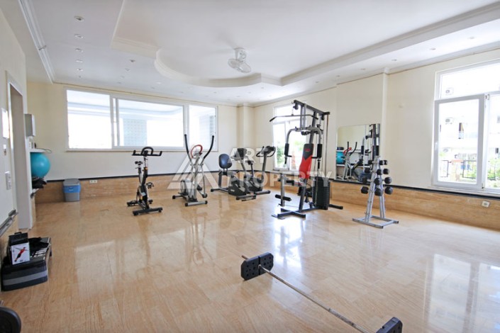 Большая квартира 2+1 с видом на бассейн. До моря 700 метров. - Ракурс 28