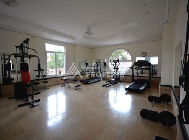 Большая квартира 2+1 с видом на бассейн. До моря 700 метров. - Ракурс 29