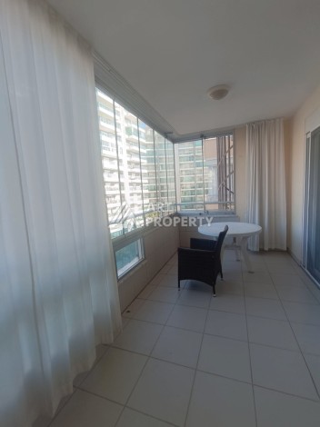 Большая квартира 2+1 с видом на бассейн. До моря 700 метров. - Ракурс 46