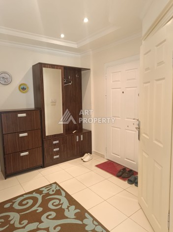 Большая квартира 2+1 с видом на бассейн. До моря 700 метров. - Ракурс 55