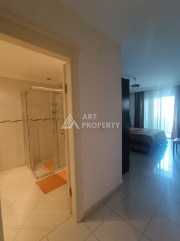 Большая квартира 2+1 с видом на бассейн. До моря 700 метров. - Ракурс 56