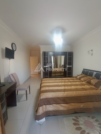 Большая квартира 2+1 с видом на бассейн. До моря 700 метров. - Ракурс 62