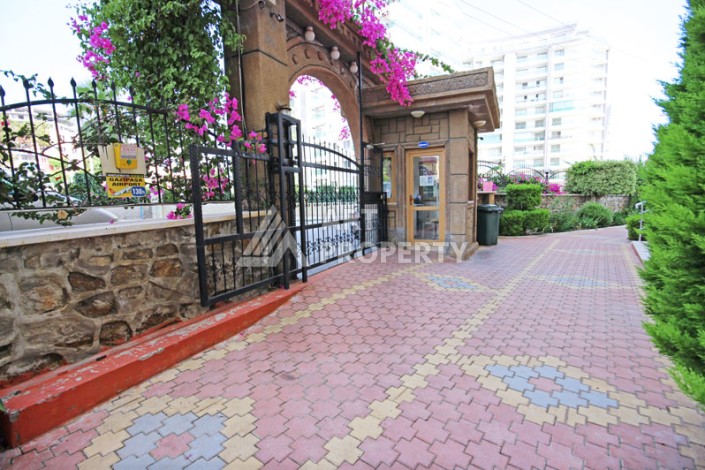 Квартира 2+1 в Махмутларе с видом на мор, горы и город. До моря 700 метров. - Ракурс 16