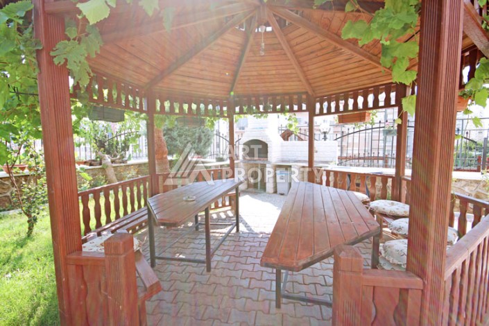 Квартира 2+1 в Махмутларе с видом на мор, горы и город. До моря 700 метров. - Ракурс 26