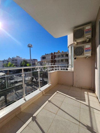 Светлая квартира 2+1 в районе Махмутлар, 110 кв.м. - Ракурс 25