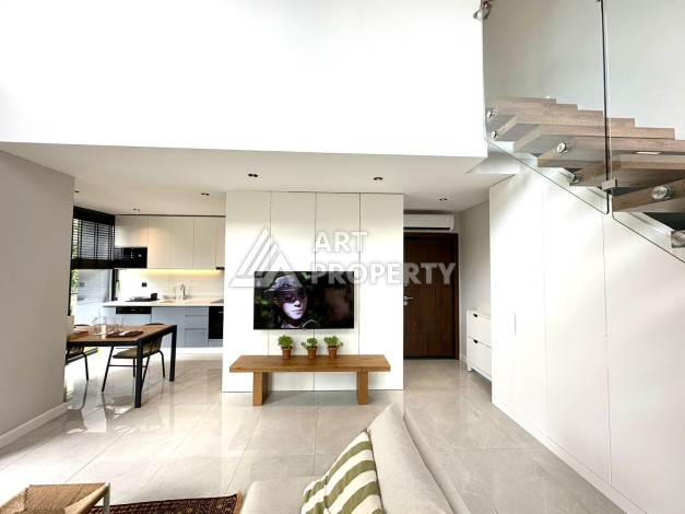 Лофт 1+1 в 100 метрах от пляжа Клеопатры, 60 кв.м. - Ракурс 2