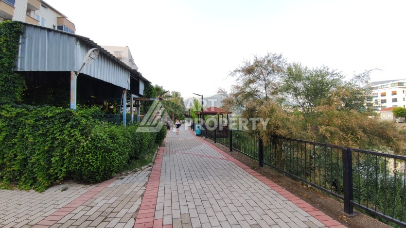 Квартира 2+1 под ВНЖ в районе Тосмур, 180 метров от моря - Ракурс 36