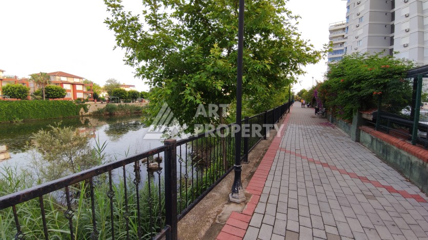 Квартира 2+1 под ВНЖ в районе Тосмур, 180 метров от моря - Ракурс 37