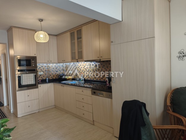 Квартира 2+1 на первой береговой линии 75 кв.м. в Махмутларе - Ракурс 9