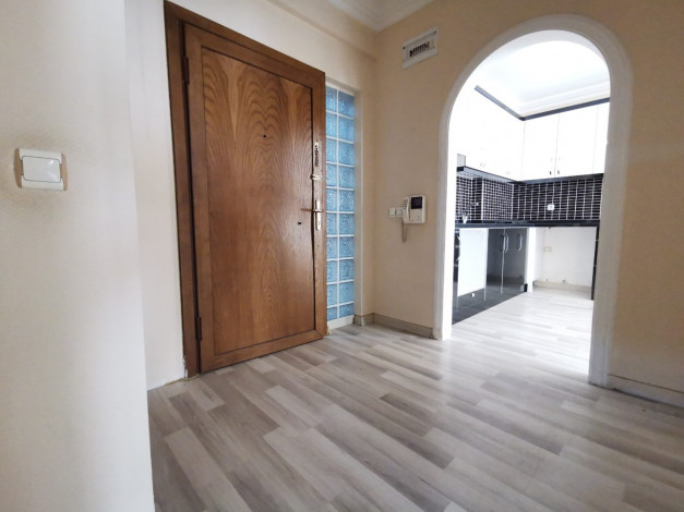 Двухкомнатная квартира большой площади в районе Клеопатра города Аланья, 70 м2 - Ракурс 4