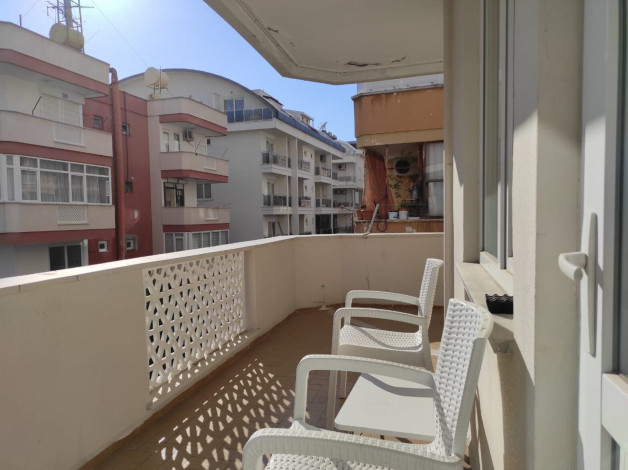 Меблированная трехкомнатная квратира в 350 метрах от пляжа Клеопатра города Аланья, 100 м2 - Ракурс 4