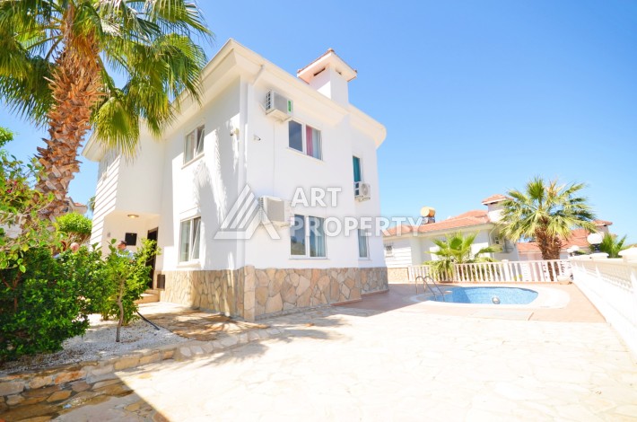 Меблированная вилла 3+1 с частным бассейном и гаражом, 350 кв.м. Каргыджак, Алания - Ракурс 5