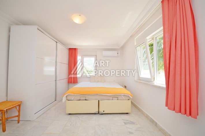 Меблированная вилла 3+1 с частным бассейном и гаражом, 350 кв.м. Каргыджак, Алания - Ракурс 7