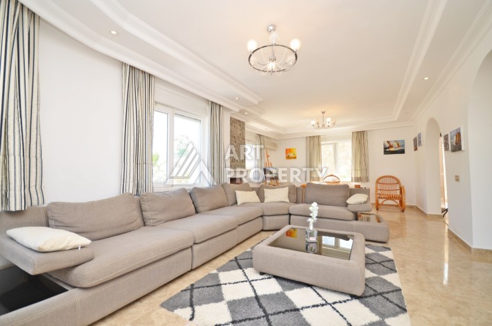 Меблированная вилла 3+1 с частным бассейном и гаражом, 350 кв.м. Каргыджак, Алания - Ракурс 10