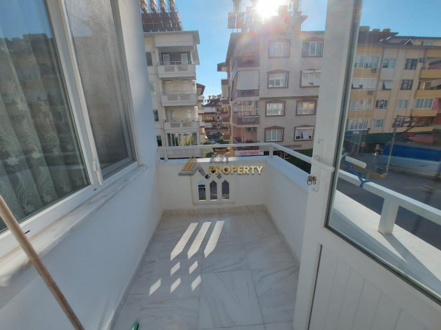 Трехкомнатная квартира в центре Аланьи в 350 метрах от пляжа Клеопатра, 95 м2 - Ракурс 8