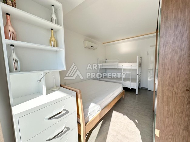 Квартира 4+1 под ВНЖ в районе Тосмур, 275 кв.м. - Ракурс 32