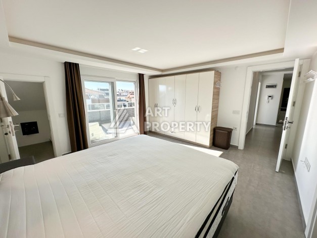 Квартира 4+1 под ВНЖ в районе Тосмур, 275 кв.м. - Ракурс 37