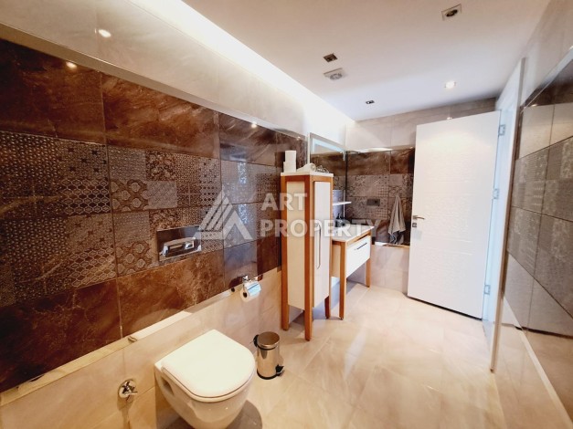 Дуплекс 4+1 под ВНЖ в Тосмуре, 700 метров от моря. - Ракурс 45