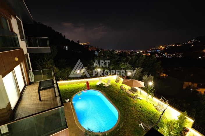 Вилла 5+1 с потрясающими видами в районе Бекташ, 400 кв.м. - Ракурс 6