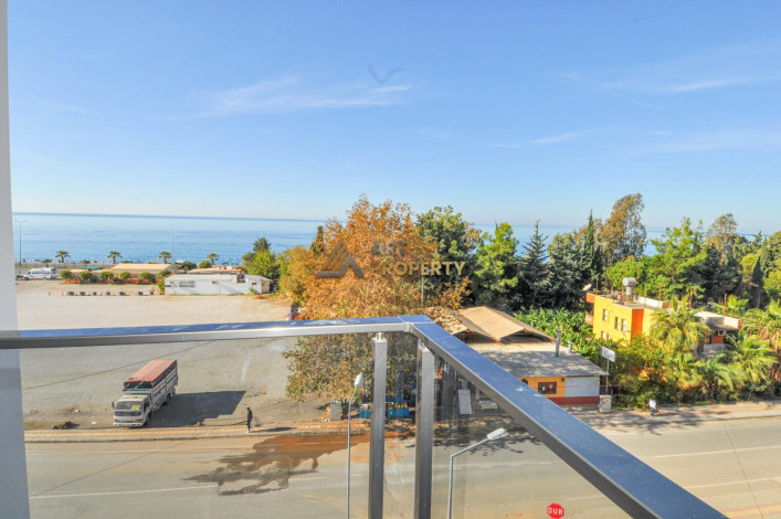 Двухкомнатные квартиры в новом современном комплексе в районе Каргыджак, Алания,65 м2 - Ракурс 2