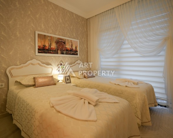 Роскошный дуплекс 4+1 с видом на море в Махмутларе, 183 кв.м. - Ракурс 13