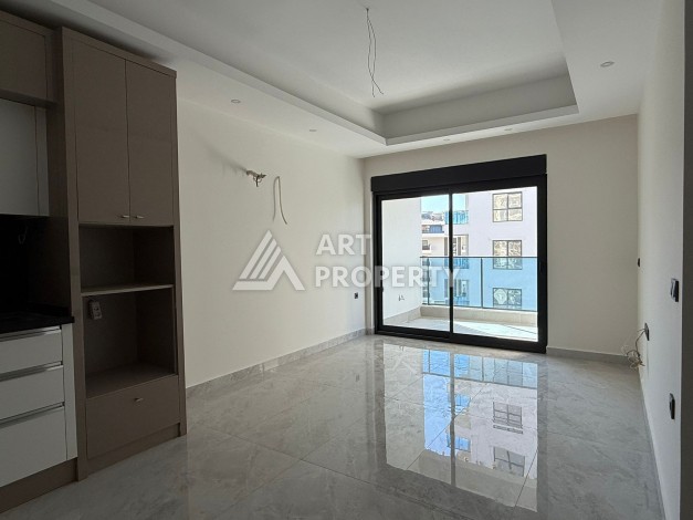 Просторная квартира 1+1 в центре Махмутлара, всего 700 м до моря - Ракурс 14