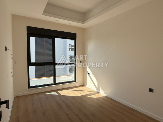 Современная квартира 1+1 на 10 этаже. Новая резиденция в центре Махмутлара. - Ракурс 12