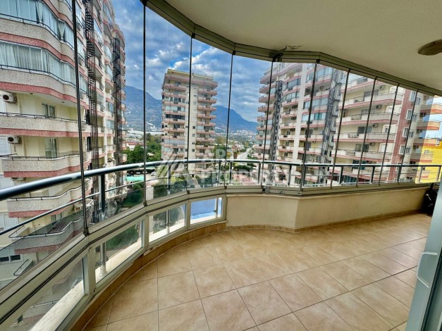 Меблированная квартира 2+1 в Махмутларе, 120 кв.м. ЖК с просторной территорий. - Ракурс 9