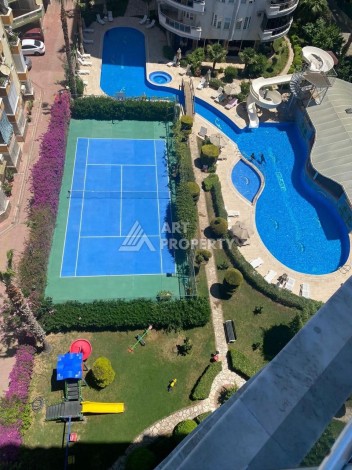 Просторная квартира 2+1 с мебелью в 350 метрах от моря в Махмутларе - Ракурс 3