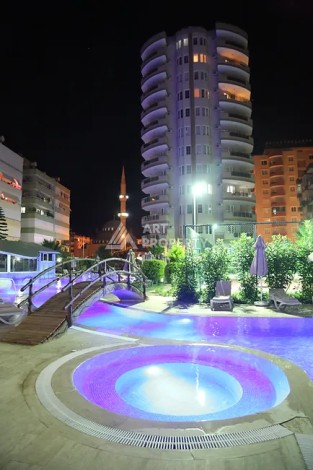 Просторная квартира 2+1 с мебелью в 350 метрах от моря в Махмутларе - Ракурс 4