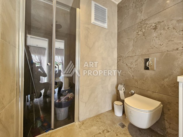 Стильный лофт 1+1 с большой террасой и барбекю в Каргыджаке, 208 кв.м. - Ракурс 39