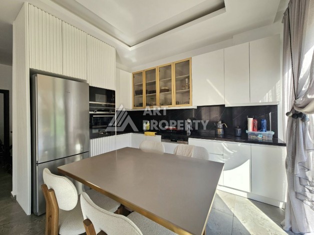 Стильный лофт 1+1 с большой террасой и барбекю в Каргыджаке, 208 кв.м. - Ракурс 40