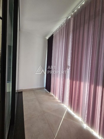 Стильный лофт 1+1 с большой террасой и барбекю в Каргыджаке, 208 кв.м. - Ракурс 55