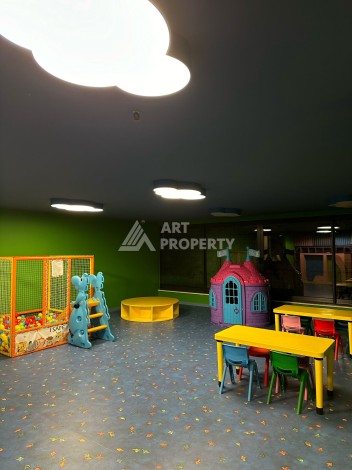 Квартира 1+1 в элитном ЖК с собственным пляжем в центре Алании, 50 кв.м. - Ракурс 16