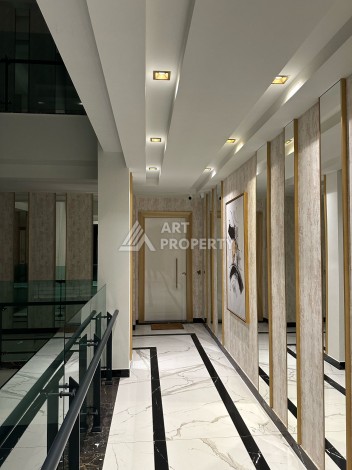 Квартира 1+1 в элитном ЖК с собственным пляжем в центре Алании, 50 кв.м. - Ракурс 18