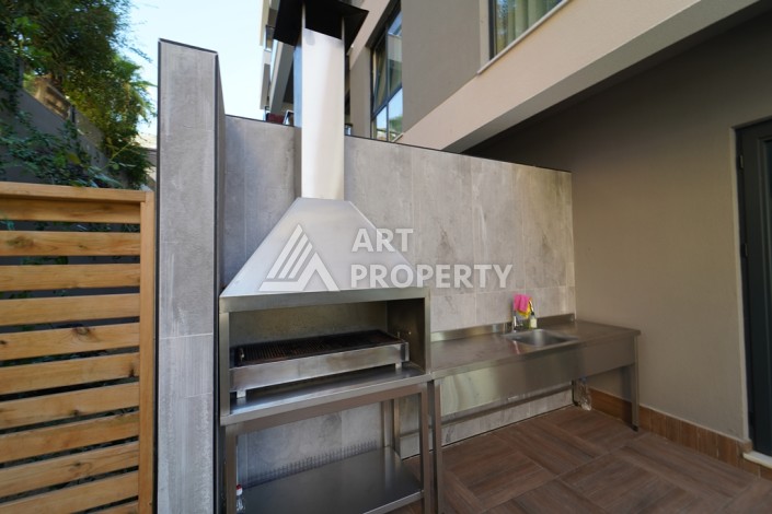 Меблированная квартира 1+1 в 5 минутах от пляжа Клеопатры. Супер локация, выгодная цена! - Ракурс 4