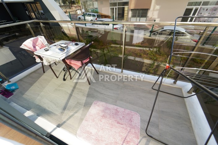 Меблированная квартира 1+1 в 5 минутах от пляжа Клеопатры. Супер локация, выгодная цена! - Ракурс 24