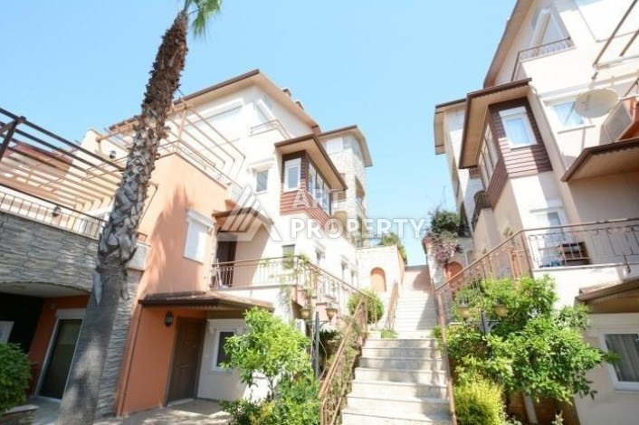 Пентхаус 2+1 в районе Тюрклер — всего 300 м до моря - Ракурс 13