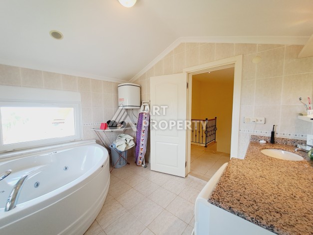 Пентхаус 2+1 в районе Тюрклер — всего 300 м до моря - Ракурс 44