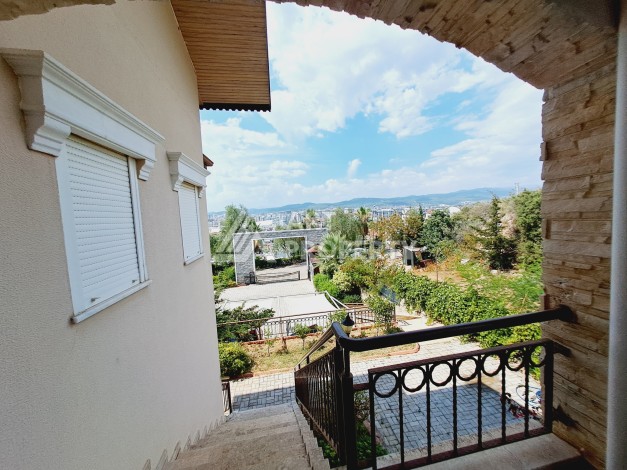 Пентхаус 2+1 в районе Тюрклер — всего 300 м до моря - Ракурс 51