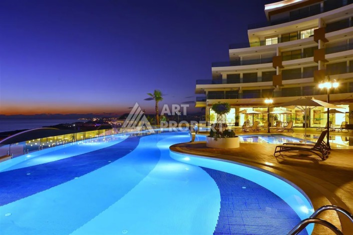 Эксклюзивные апартаменты 1+1 с головокружительным видом на Средиземное море, 98 кв.м. Конаклы, Алания - Ракурс 2