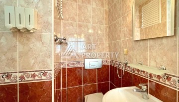 Светлая квартира 3+1 с видом на море в центре Махмутлара, 140 м² - Ракурс 16