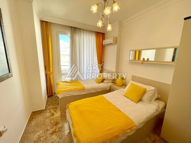 Светлая квартира 3+1 с видом на море в центре Махмутлара, 140 м² - Ракурс 16